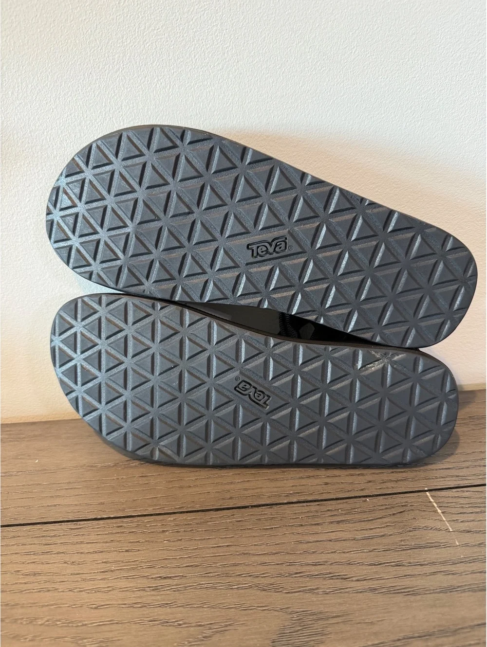 Teva Black Sport Sandals Women’s Size 8